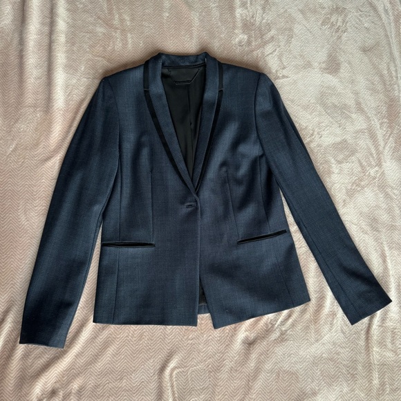 Elie Tahari wool jacket - size 6 - Picture 12 of 14